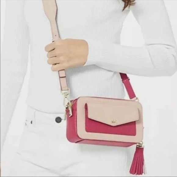 Micheal Kors CROSSBODIES SMALL POCKET CAMERA BAG - Picture 2 of 14